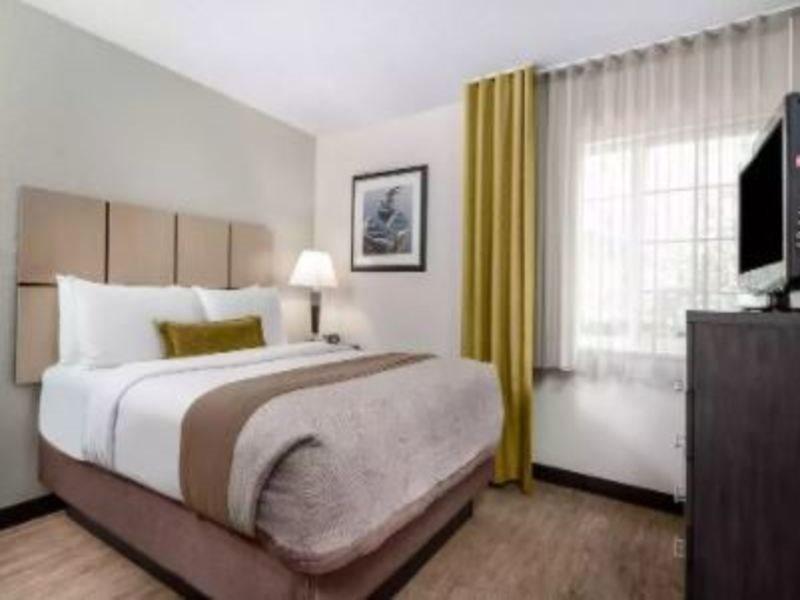 Candlewood Suites - Charlotte - Arrowood By Ihg Buitenkant foto
