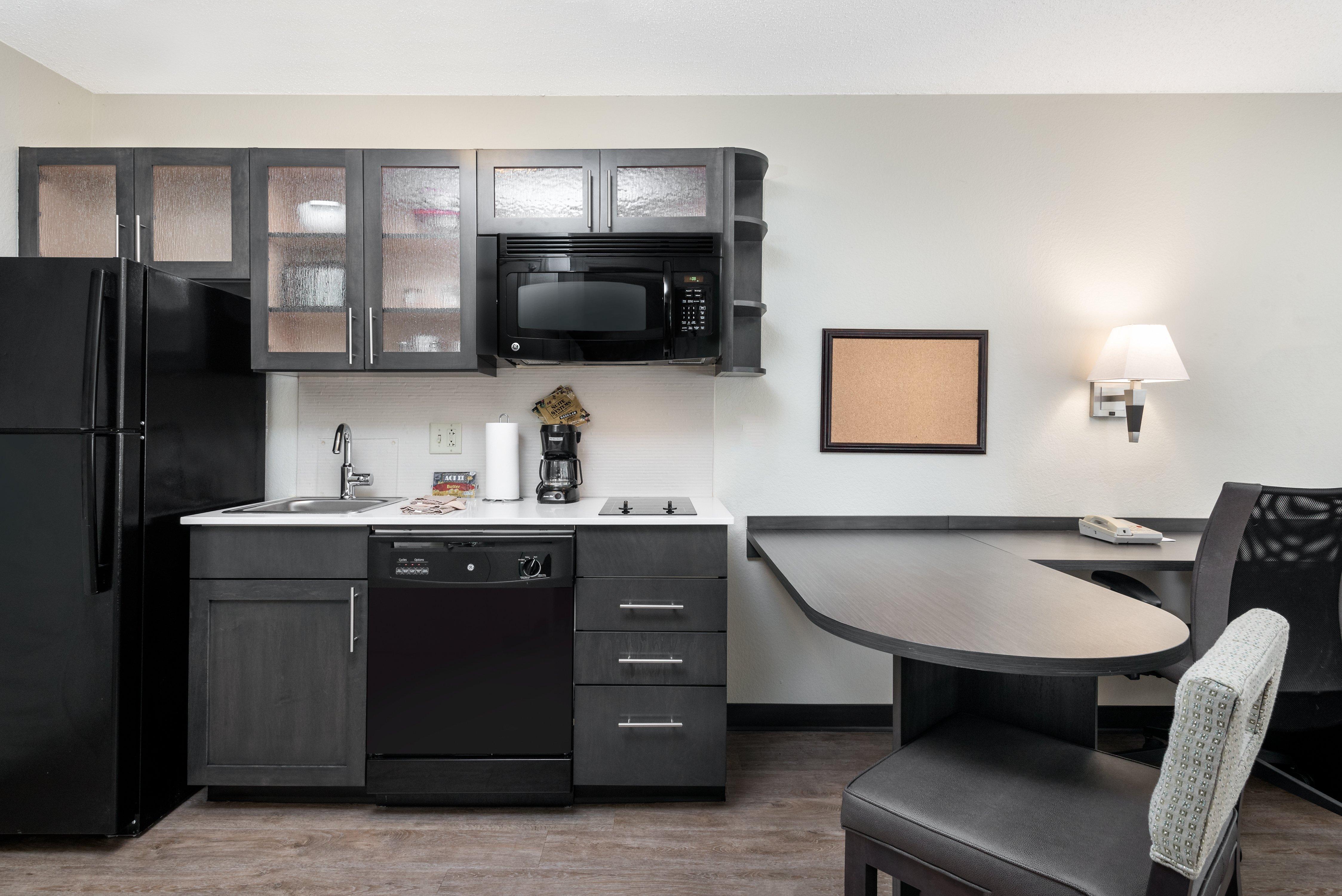 Candlewood Suites - Charlotte - Arrowood By Ihg Buitenkant foto