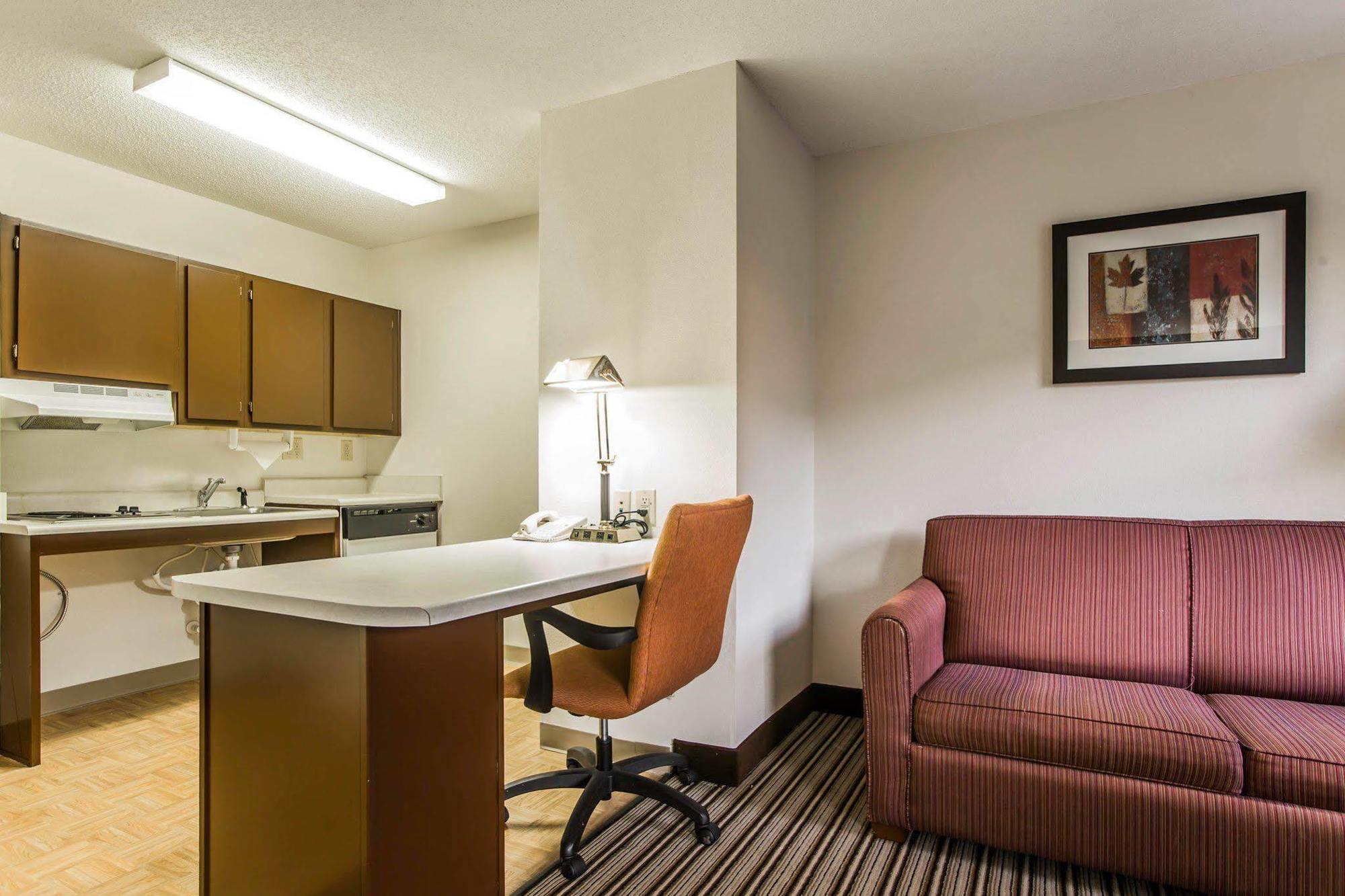 Candlewood Suites - Charlotte - Arrowood By Ihg Buitenkant foto