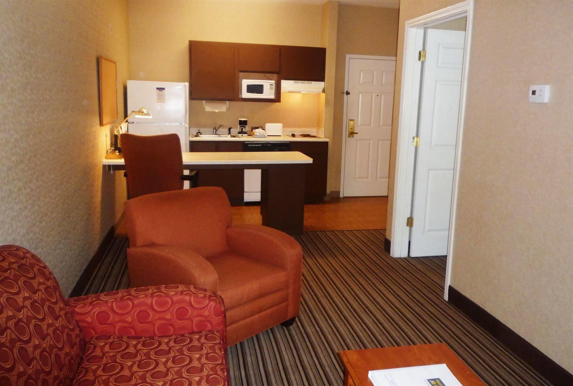 Candlewood Suites - Charlotte - Arrowood By Ihg Buitenkant foto